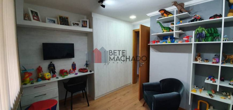 Imagem Apartamento com 3 Quartos à Venda, 108 m² em Várzea - Teresópolis