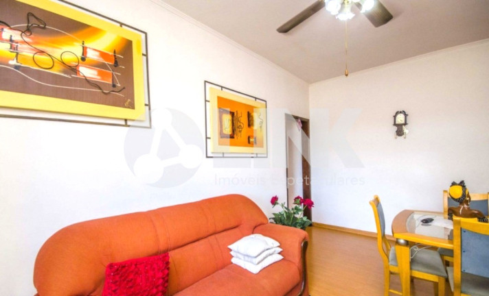 Imagem Apartamento com 3 Quartos à Venda, 90 m² em Jardim Botânico - Porto Alegre Imagem Apartamento com 3 Quartos à Venda, 90 m² em Jardim Botânico - Porto Alegre