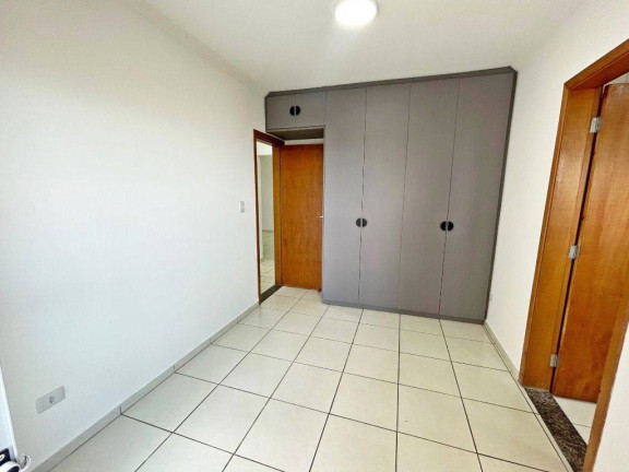 Imagem Apartamento com 3 Quartos à Venda, 130 m² em Aviação - Praia Grande Imagem Apartamento com 3 Quartos à Venda, 130 m² em Aviação - Praia Grande