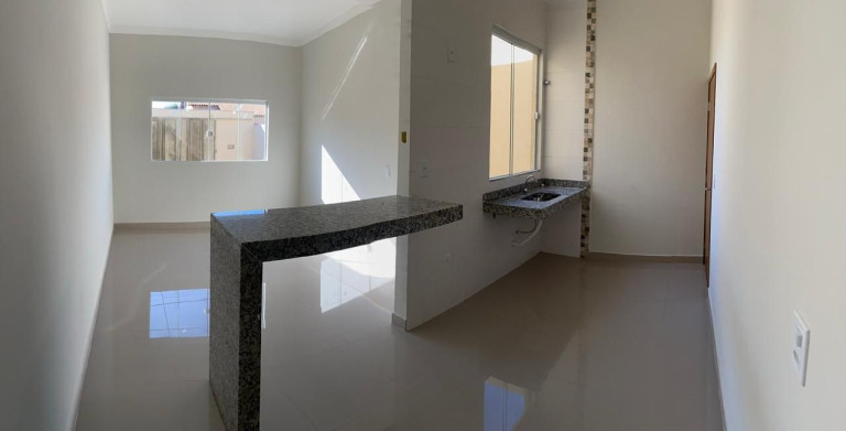 Casa com 2 Quartos à Venda, 60 m² em Jardim Holanda - Uberlândia