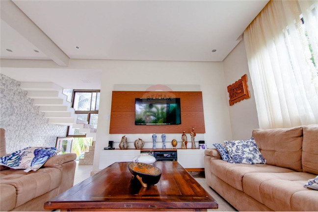 Imagem Casa com 3 Quartos à Venda, 234 m² em Itacimirim - Camaçari Imagem Casa com 3 Quartos à Venda, 234 m² em Itacimirim - Camaçari