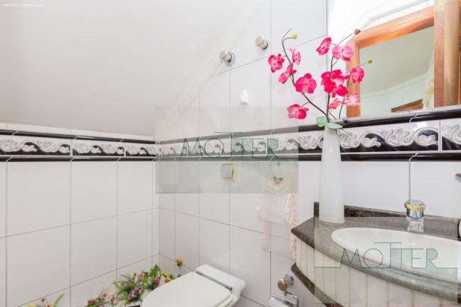 Imagem Casa com 4 Quartos à Venda, 293 m² em Seminário - Curitiba