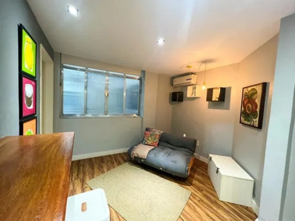 Imagem Imóvel com 1 Quarto à Venda, 43 m² em Ipanema - Rio De Janeiro Imagem Imóvel com 1 Quarto à Venda, 43 m² em Ipanema - Rio De Janeiro