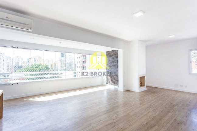 Imagem Apartamento com 2 Quartos à Venda, 137 m² em Vila Olímpia - São Paulo Imagem Apartamento com 2 Quartos à Venda, 137 m² em Vila Olímpia - São Paulo