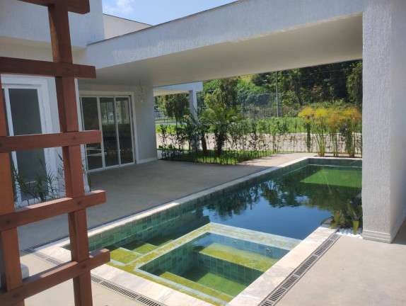 Casa com 3 Quartos à Venda,  em Cachoeiras De Macacu