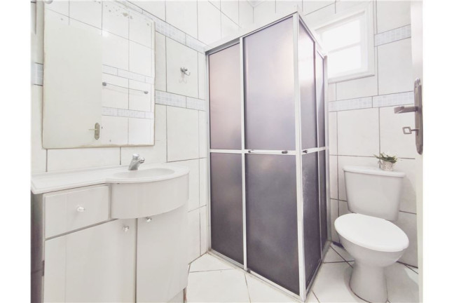 Imagem Casa com 2 Quartos à Venda, em Partenon - Porto Alegre Imagem Casa com 2 Quartos à Venda, em Partenon - Porto Alegre