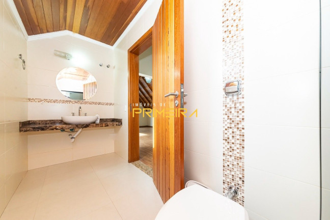 Imagem Casa com 6 Quartos à Venda, 950 m² em Santa Maria - Colombo