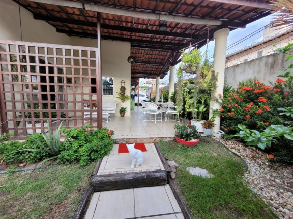 Imagem Casa com 3 Quartos à Venda, 204 m² em Edson Queiroz - Fortaleza Imagem Casa com 3 Quartos à Venda, 204 m² em Edson Queiroz - Fortaleza