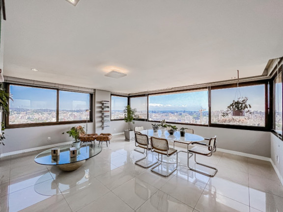 Imagem Imóvel com 3 Quartos à Venda, 168 m² em Rio Branco - Porto Alegre Imagem Imóvel com 3 Quartos à Venda, 168 m² em Rio Branco - Porto Alegre