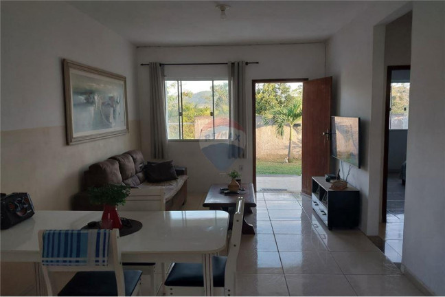 Imagem Casa com 3 Quartos à Venda, 360 m² em Centro - Maricá