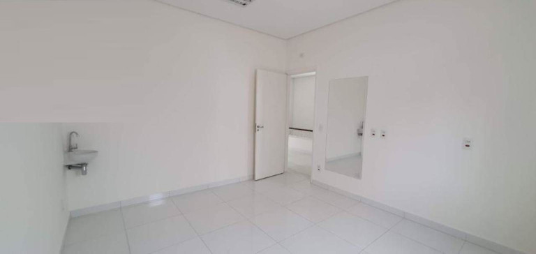 Casa com 4 Quartos à Venda, 305 m² em Centro - Piracicaba