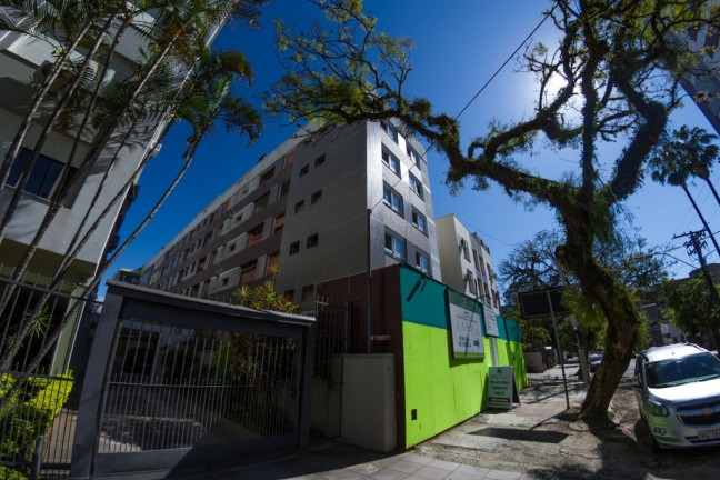 Imagem Apartamento com 2 Quartos à Venda, 61 m² em Menino Deus - Porto Alegre Imagem Apartamento com 2 Quartos à Venda, 61 m² em Menino Deus - Porto Alegre
