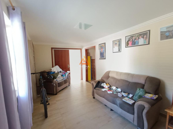 Imagem Casa com 4 Quartos à Venda, 300 m² Imagem Casa com 4 Quartos à Venda, 300 m²