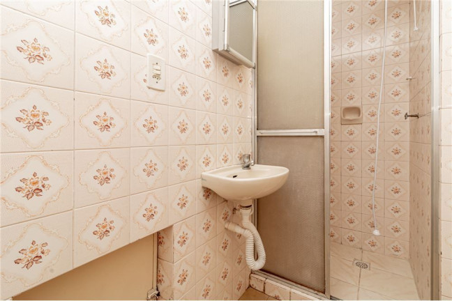 Imagem Apartamento com 1 Quarto à Venda, 32 m² em Cidade Baixa - Porto Alegre Imagem Apartamento com 1 Quarto à Venda, 32 m² em Cidade Baixa - Porto Alegre