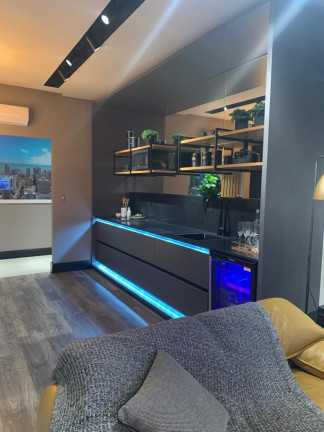 Apartamento com 1 Quarto à Venda, 40 m² em Meia Praia - Itapema