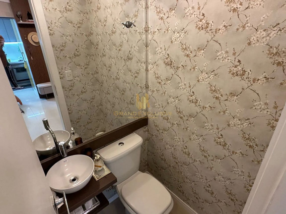 Imagem Apartamento com 3 Quartos à Venda, 119 m² em Centro - Balneário Camboriú Imagem Apartamento com 3 Quartos à Venda, 119 m² em Centro - Balneário Camboriú