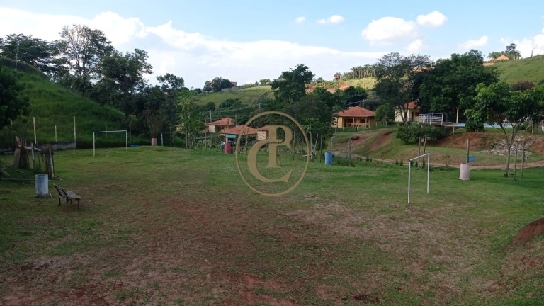 Imagem Chácara com 3 Quartos à Venda, 300 m² em Caçapava Velha - Caçapava