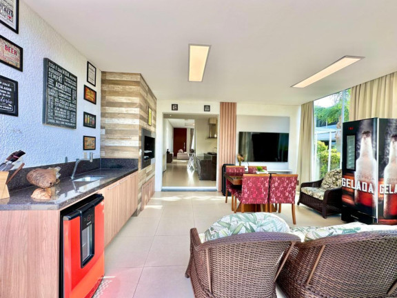 Casa com 4 Quartos à Venda, 180 m² em Novo Louro - Capao Da Canoa