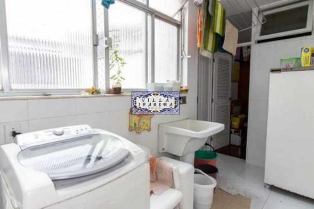 Imagem Apartamento com 4 Quartos à Venda, 180 m² em Lagoa - Rio De Janeiro Imagem Apartamento com 4 Quartos à Venda, 180 m² em Lagoa - Rio De Janeiro