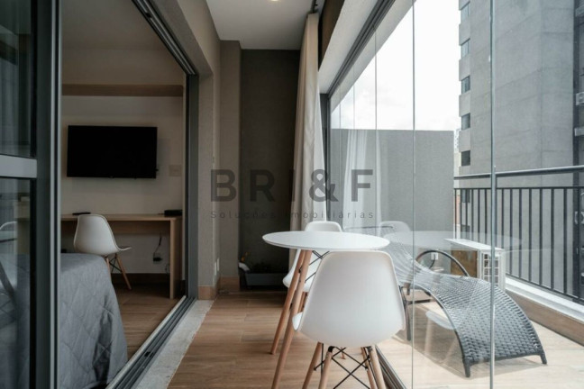 Apartamento com 1 Quarto à Venda, 33 m² em Moema - São Paulo