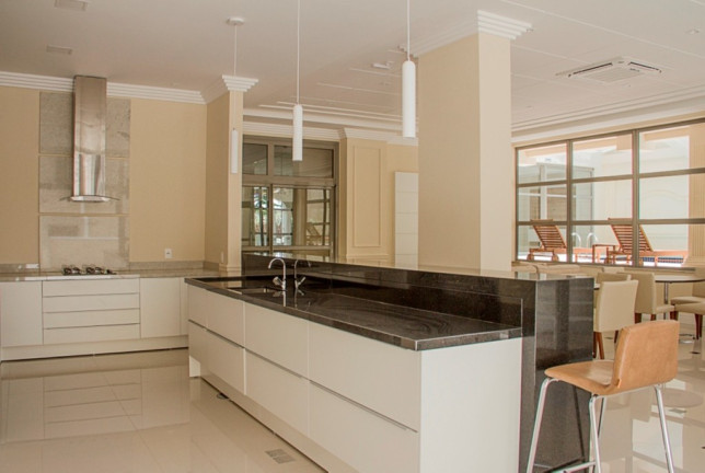 Imagem Cobertura com 3 Quartos à Venda, 176 m² em Três Figueiras - Porto Alegre Imagem Cobertura com 3 Quartos à Venda, 176 m² em Três Figueiras - Porto Alegre