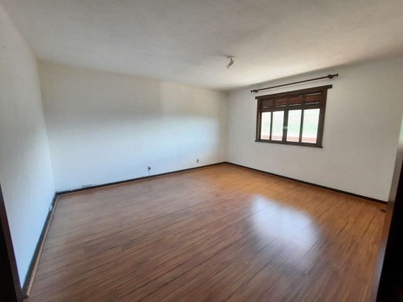 Imagem Casa com 4 Quartos à Venda, 229 m² em Parque Do Ingá - Teresópolis Imagem Casa com 4 Quartos à Venda, 229 m² em Parque Do Ingá - Teresópolis