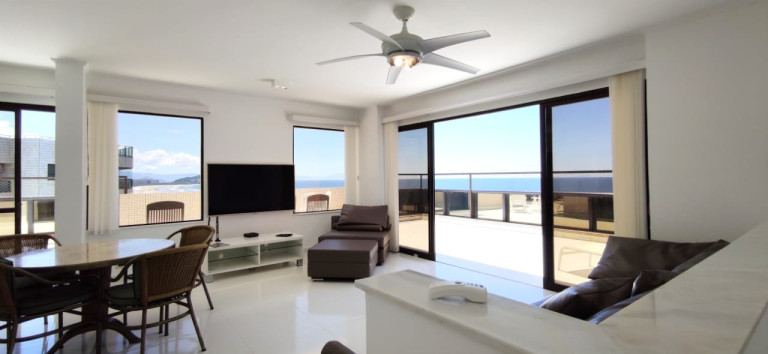 Imagem Imóvel com 4 Quartos à Venda, 331 m² em Riviera - Bertioga Imagem Imóvel com 4 Quartos à Venda, 331 m² em Riviera - Bertioga