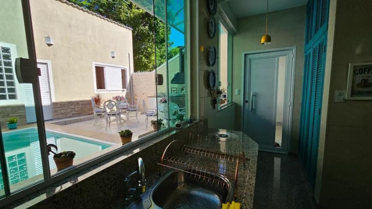 Imagem Casa com 4 Quartos à Venda, 214 m² em Taquara - Rio De Janeiro Imagem Casa com 4 Quartos à Venda, 214 m² em Taquara - Rio De Janeiro
