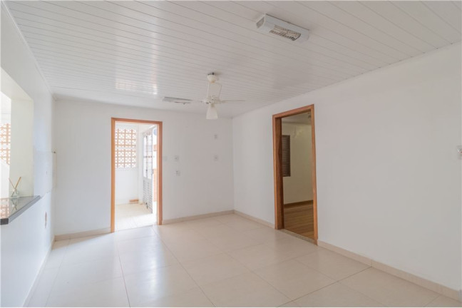 Imagem Casa com 5 Quartos à Venda, 150 m² em Partenon - Porto Alegre Imagem Casa com 5 Quartos à Venda, 150 m² em Partenon - Porto Alegre