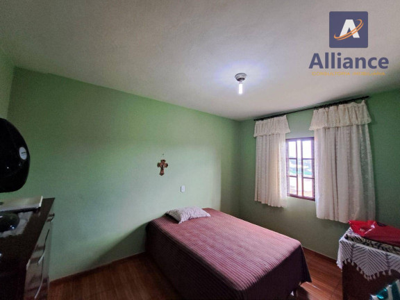 Imagem Casa com 3 Quartos à Venda, 274 m² em Santo Antônio - Louveira