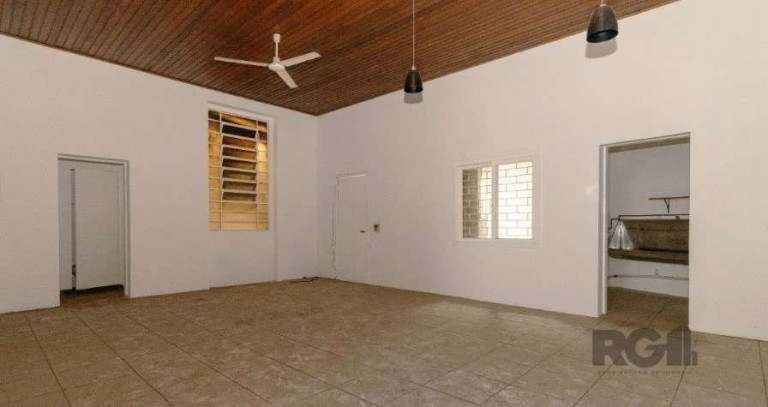 Imóvel para Alugar, 401 m² em Floresta - Porto Alegre