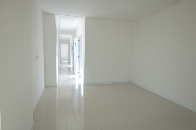 Imagem Apartamento com 3 Quartos à Venda, 96 m² em Meia Praia - Itapema Imagem Apartamento com 3 Quartos à Venda, 96 m² em Meia Praia - Itapema