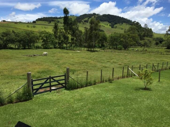 Imagem Chácara com 3 Quartos à Venda, 200 m² em Zona Rural - Paraisópolis