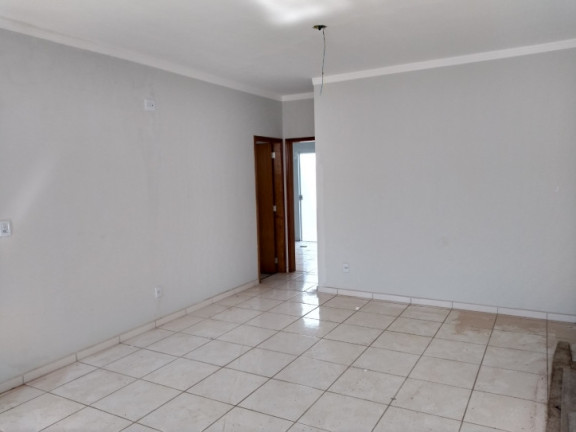 Imagem Casa com 2 Quartos à Venda, 60 m² em Bauru Imagem Casa com 2 Quartos à Venda, 60 m² em Bauru