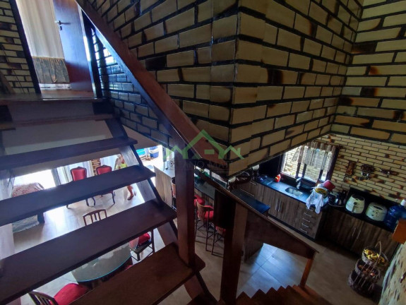 Imagem Casa com 3 Quartos à Venda, 143 m² em Centro - Balneário Barra Do Sul