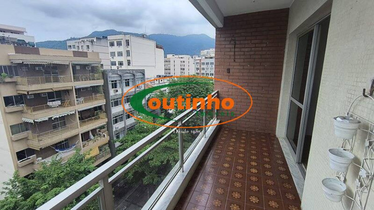 Imagem Apartamento com 3 Quartos à Venda, 119 m² em Maracanã - Rio De Janeiro Imagem Apartamento com 3 Quartos à Venda, 119 m² em Maracanã - Rio De Janeiro