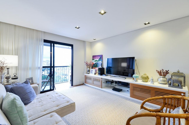 Imagem Apartamento com 3 Quartos à Venda, 140 m² em Indianópolis - São Paulo