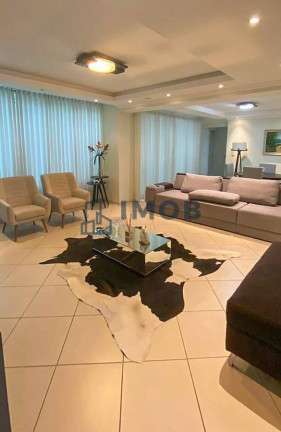 Casa com 3 Quartos à Venda, 353 m² em São Luís - Jaraguá Do Sul