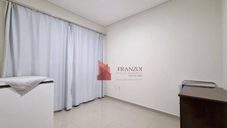 Imagem Apartamento com 2 Quartos à Venda, 54 m² em São João - Itajaí Imagem Apartamento com 2 Quartos à Venda, 54 m² em São João - Itajaí