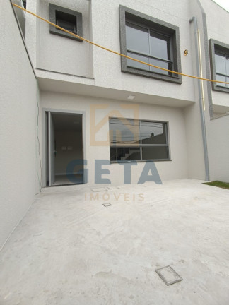 Sobrado com 3 Quartos à Venda, 111 m² em Areias - Camboriú