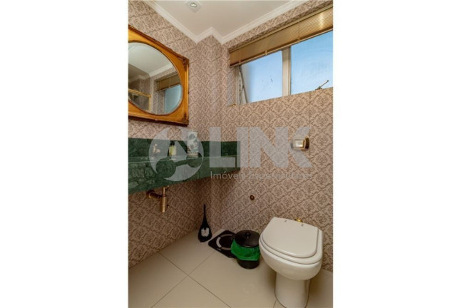 Imagem Apartamento com 3 Quartos à Venda, 144 m² em Moinhos De Vento - Porto Alegre