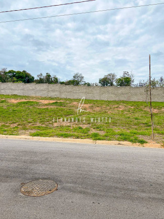 Terreno em Condomínio à Venda, 250 m² em Lago Azul - Jundiaí