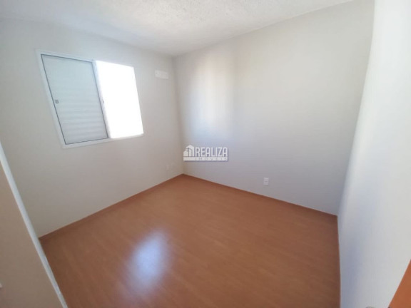 Imagem Apartamento com 2 Quartos para Alugar, 50 m² em Recreio Dos Bandeirantes - Uberaba Imagem Apartamento com 2 Quartos para Alugar, 50 m² em Recreio Dos Bandeirantes - Uberaba