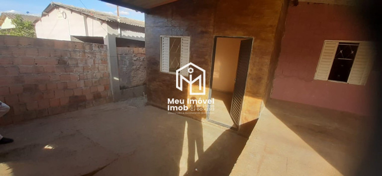 Imagem Casa com 3 Quartos à Venda, 98 m² em Vila Santa Luzia - Luziânia Imagem Casa com 3 Quartos à Venda, 98 m² em Vila Santa Luzia - Luziânia