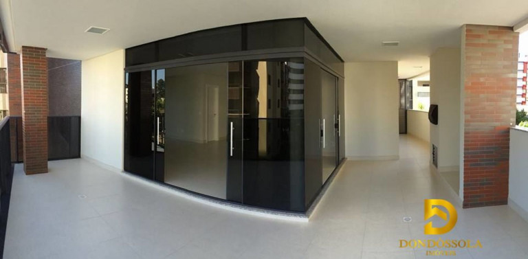 Imagem Apartamento com 3 Quartos à Venda, 215 m² em Centro - Criciúma