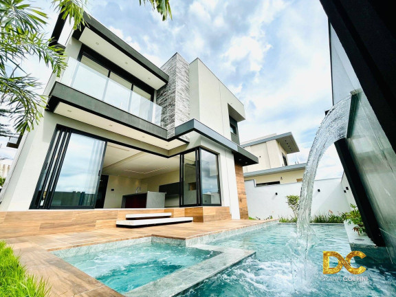 Imagem Casa de Condomínio com 4 Quartos à Venda, 385 m² em Santa Rosa - Cuiabá Imagem Casa de Condomínio com 4 Quartos à Venda, 385 m² em Santa Rosa - Cuiabá