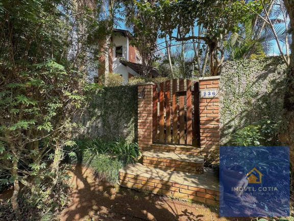 Imagem Casa de Condomínio com 3 Quartos à Venda, 1.200 m² em Curral - Ibiúna