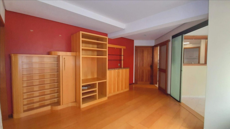 Imagem Imóvel com 2 Quartos à Venda, 74 m² em Santana - Porto Alegre Imagem Imóvel com 2 Quartos à Venda, 74 m² em Santana - Porto Alegre