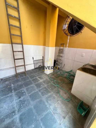 Imagem Casa com 2 Quartos à Venda, 320 m² em Centro - São Gonçalo