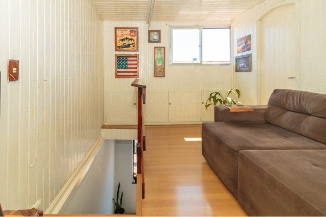 Imagem Imóvel com 2 Quartos à Venda, 53 m² em Passo Da Areia - Porto Alegre Imagem Imóvel com 2 Quartos à Venda, 53 m² em Passo Da Areia - Porto Alegre